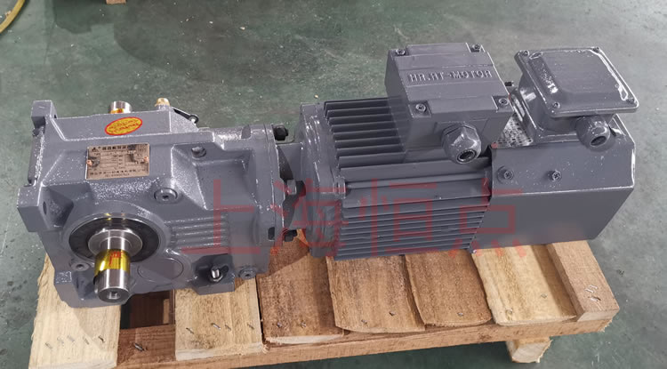 K37系列減速機輸入配變頻電機，輸出雙軸A+B 實物照片